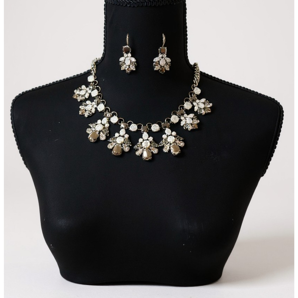 BORUN Swarovski Crystal Necklace & Earrings Set | Opal Gray Rhodium Finish